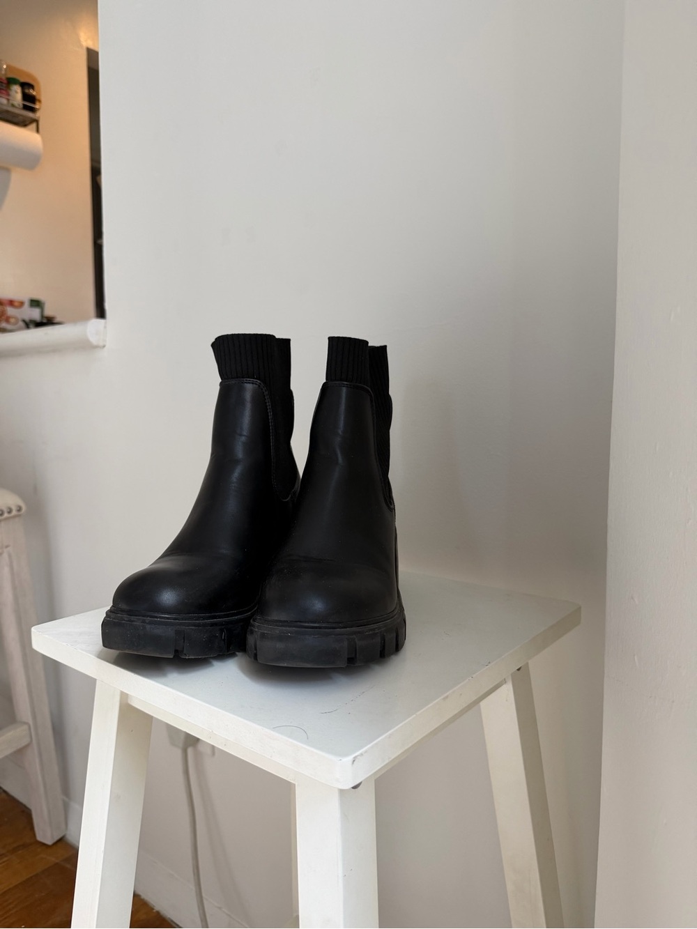 Steve Madden Black Chelsea Booties - Picture 3 of 4